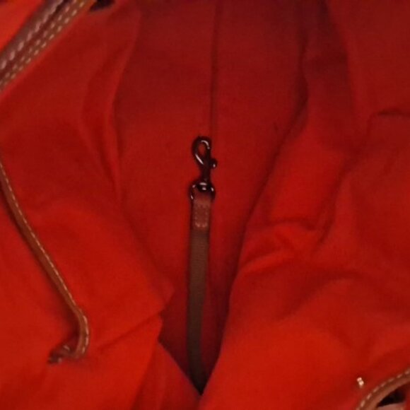 Dooney & Bourke Logo Lock shoulder hobo bag - Picture 5 of 7